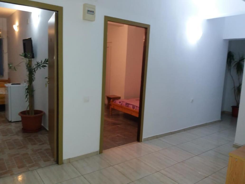 Cazare Eforie Nord, Plaja Acapulco, Garsoniere Four Studios, Bucatarie Comuna, Baie Proprie, Etaj 4, Fara Lift Extérieur photo